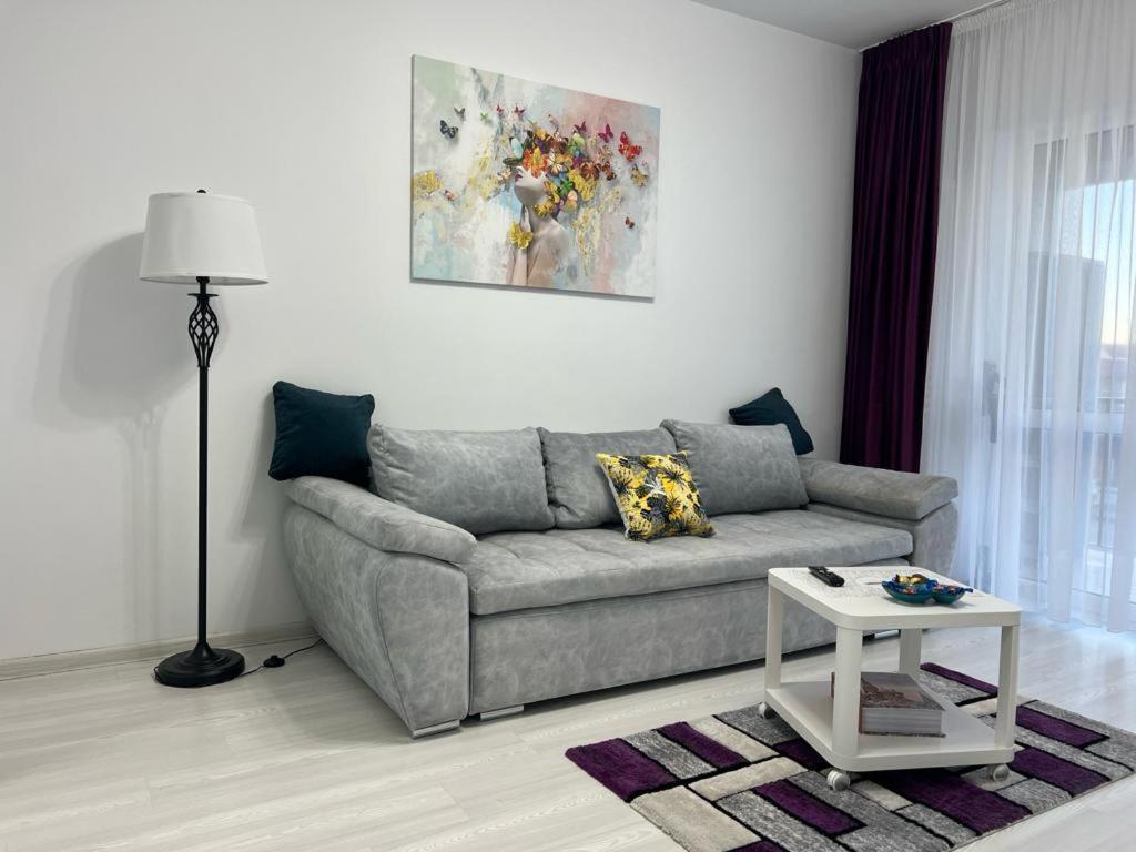 One Apartment Militari บูคาเรสต์ ภายนอก รูปภาพ