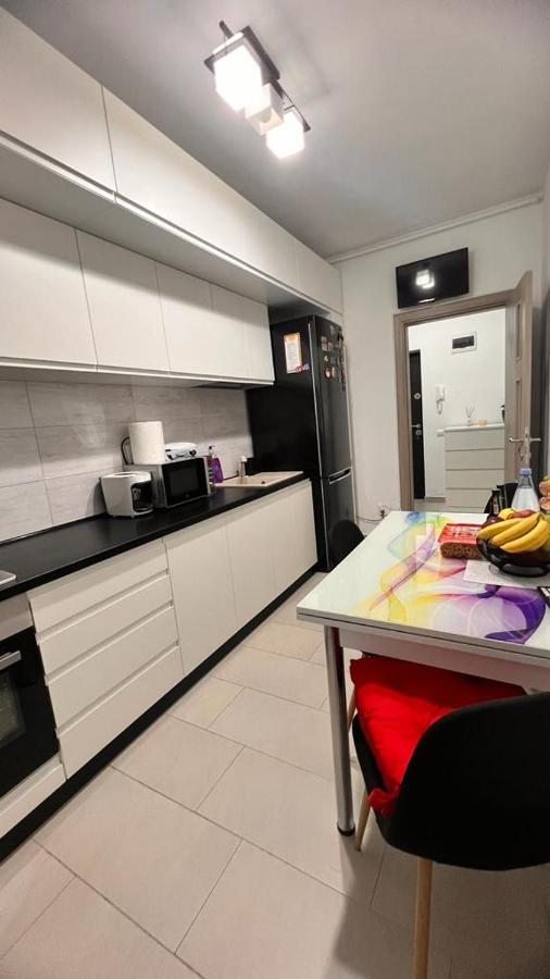 One Apartment Militari บูคาเรสต์ ภายนอก รูปภาพ